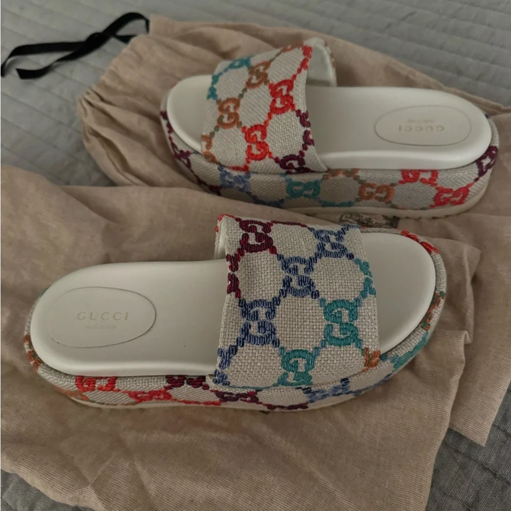 Gucci multicolor GG slide size 7.5.